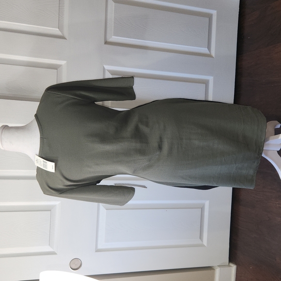 ALMOST FAMOUS DRAPPED DRESS OLIVE GREEN COLOR SIZE XL SHORT SLEEVES - Picture 5 of 14